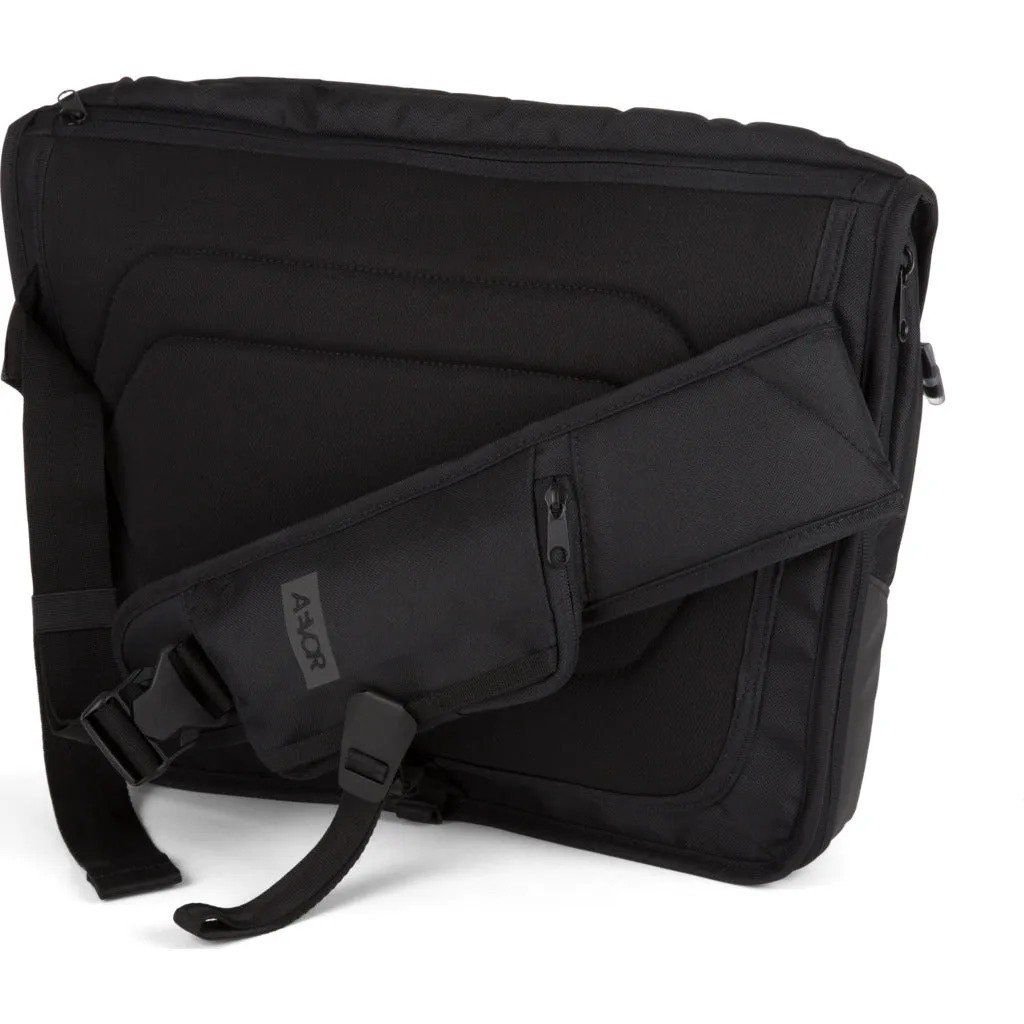 AEVOR Messenger Bag | Black Eclipse