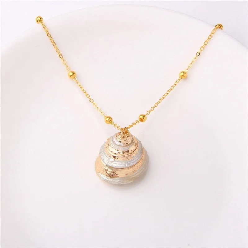 Boho Shell Necklace Sea Shell Chain Pendant Necklace