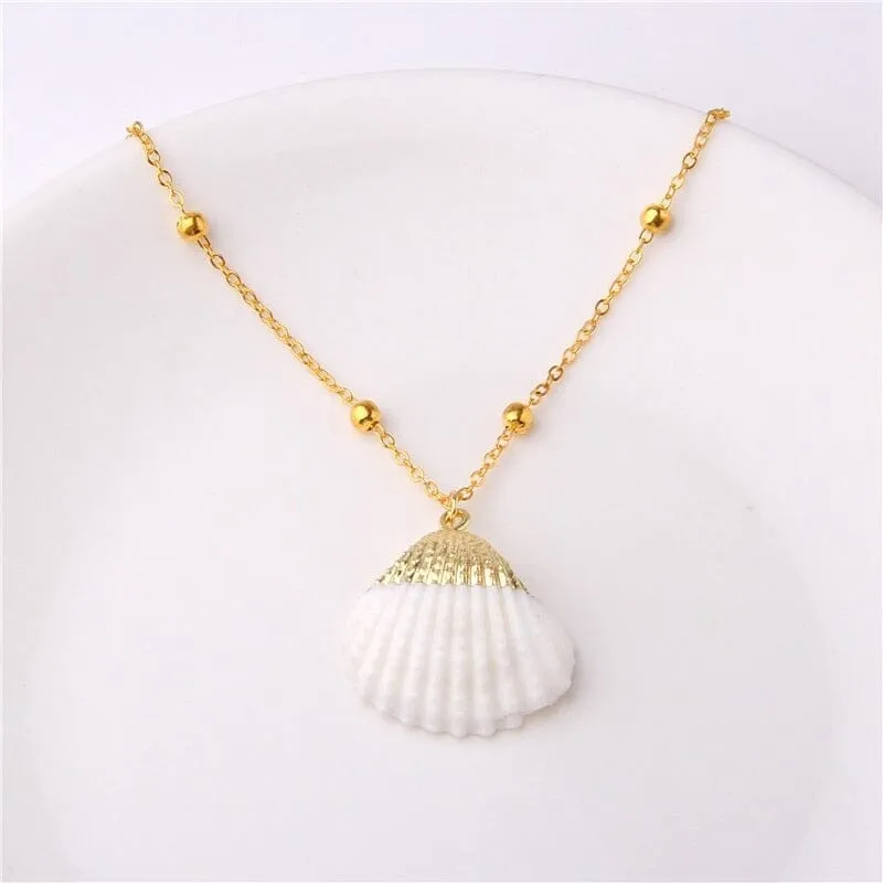 Boho Shell Necklace Sea Shell Chain Pendant Necklace