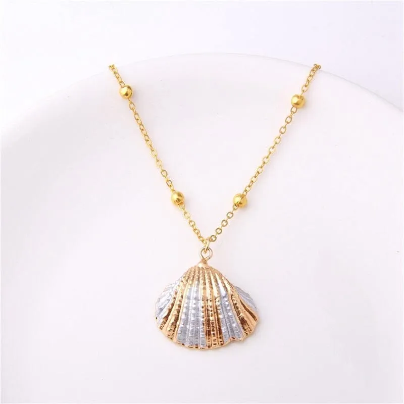 Boho Shell Necklace Sea Shell Chain Pendant Necklace