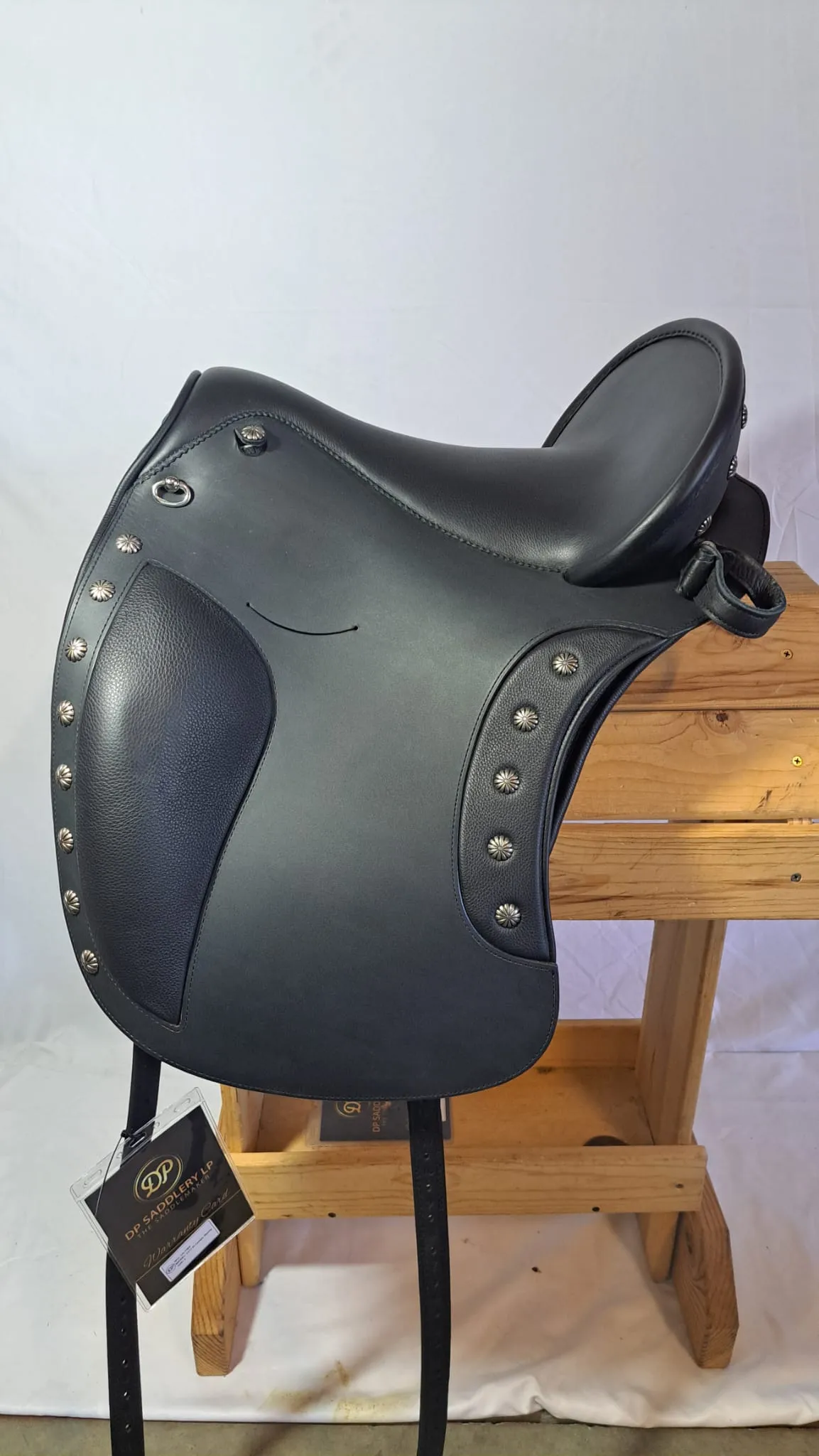 DP Saddlery El Campo Shorty 7469