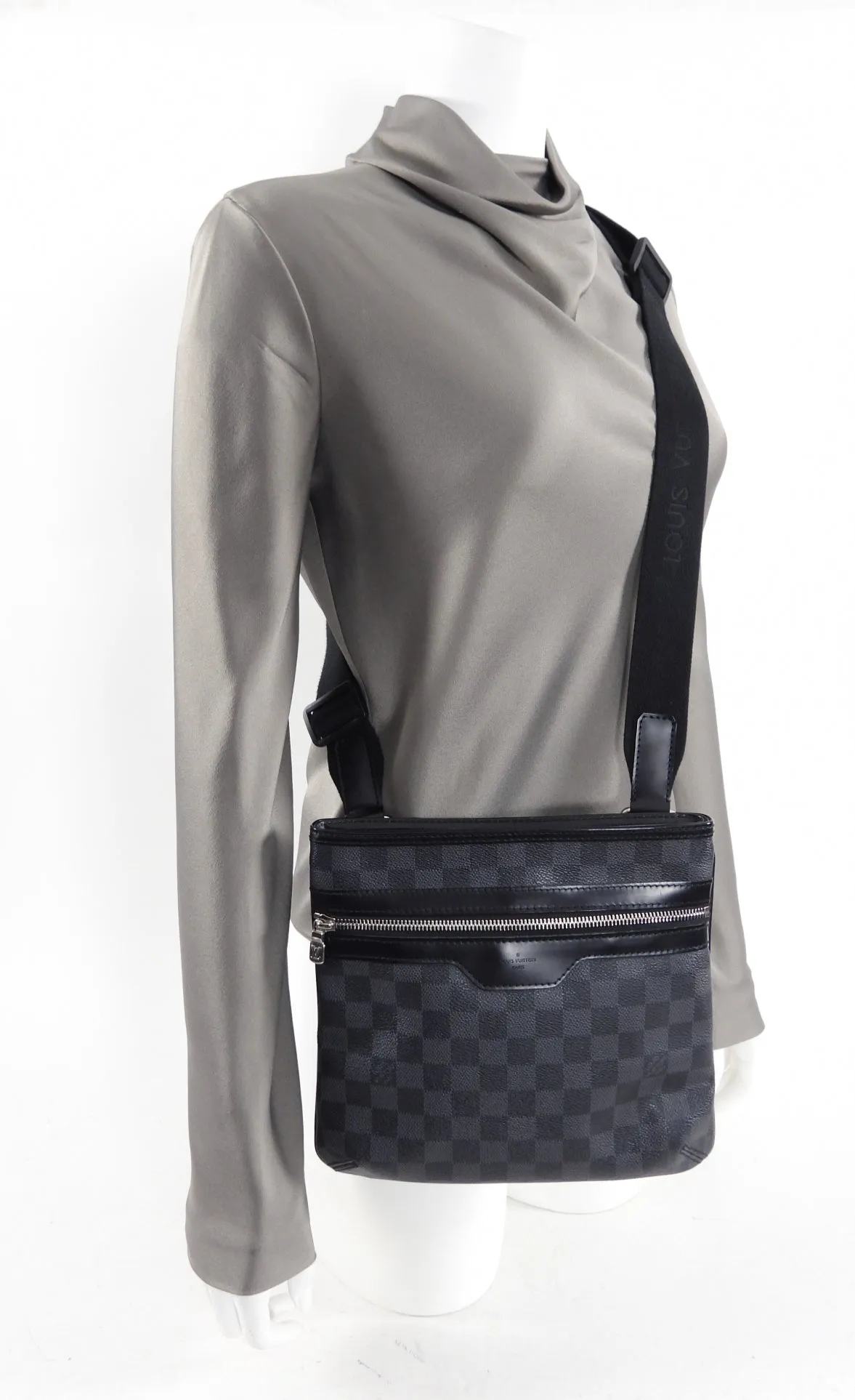 Louis Vuitton Damier Graphite Bosphore Crossbody Messenger Bag