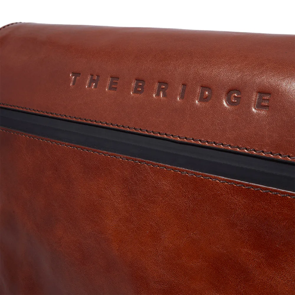 Sure, here is a revised version of the title with modifiers: THE BRIDGE Damiano Leather Brown Mens Messenger Bag