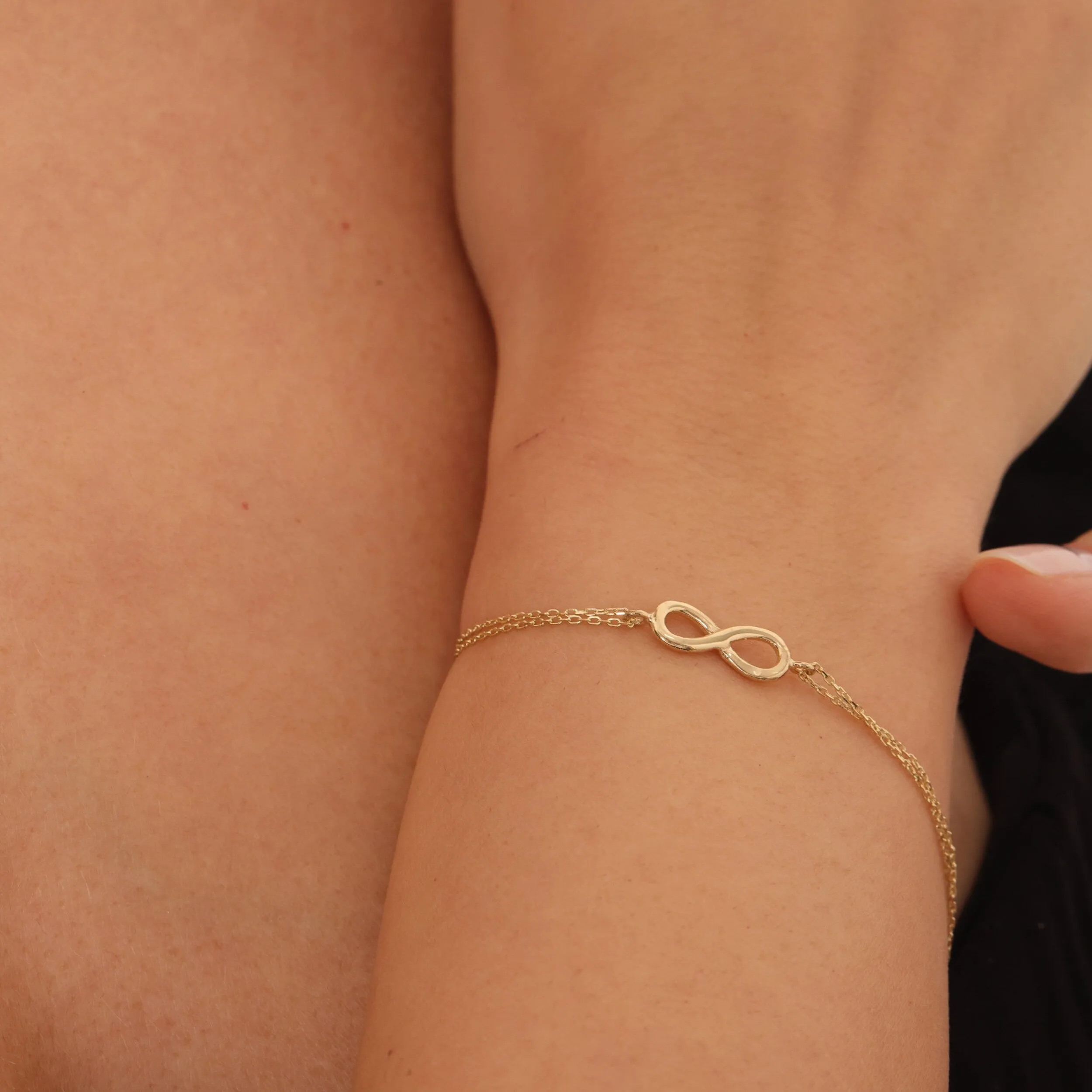 Minimalist Infinity Bracelet for Women