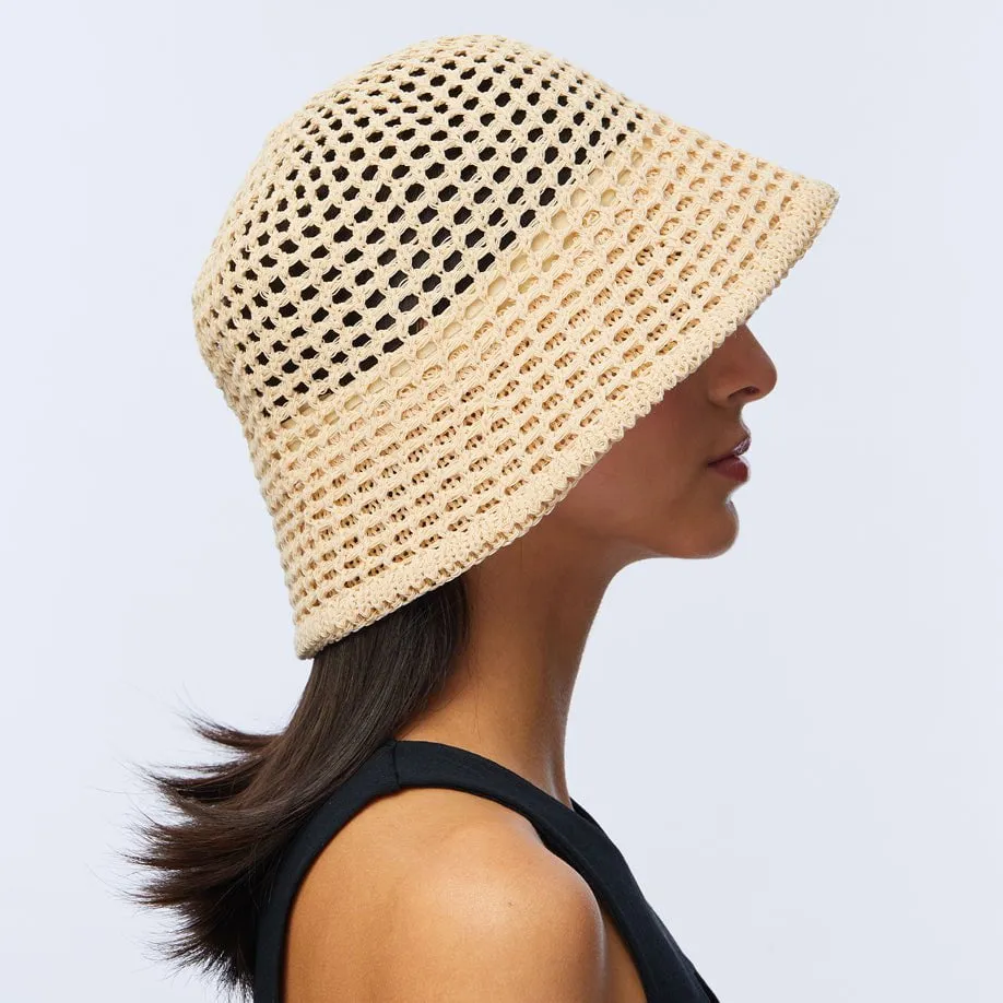 NATURAL OPEN WEAVE BUCKET HAT