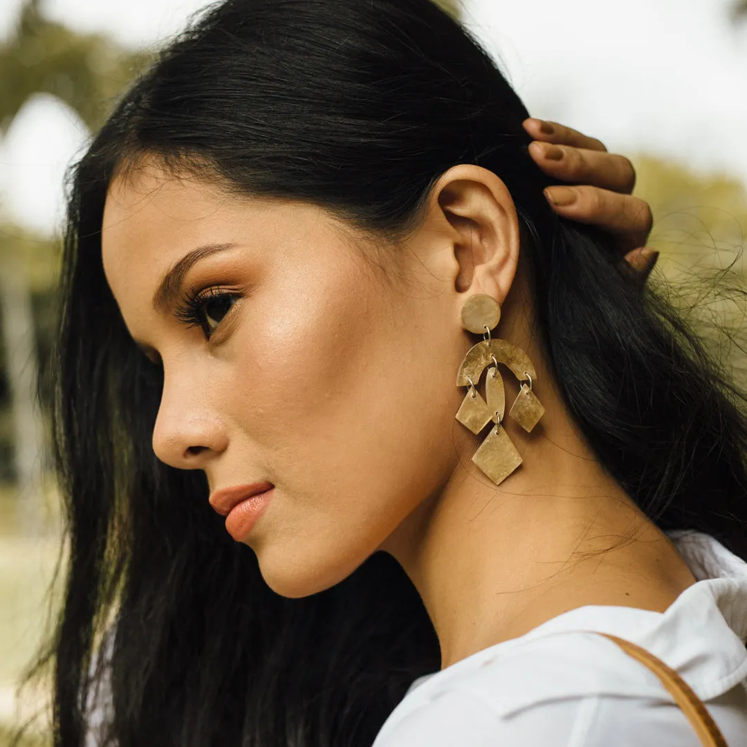 Portia Capiz Earrings in Smoked