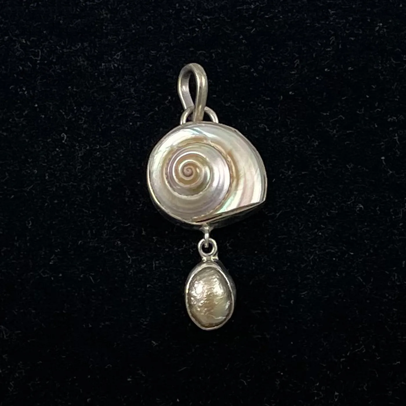 Sterling Silver Shell & Pearl Pendant