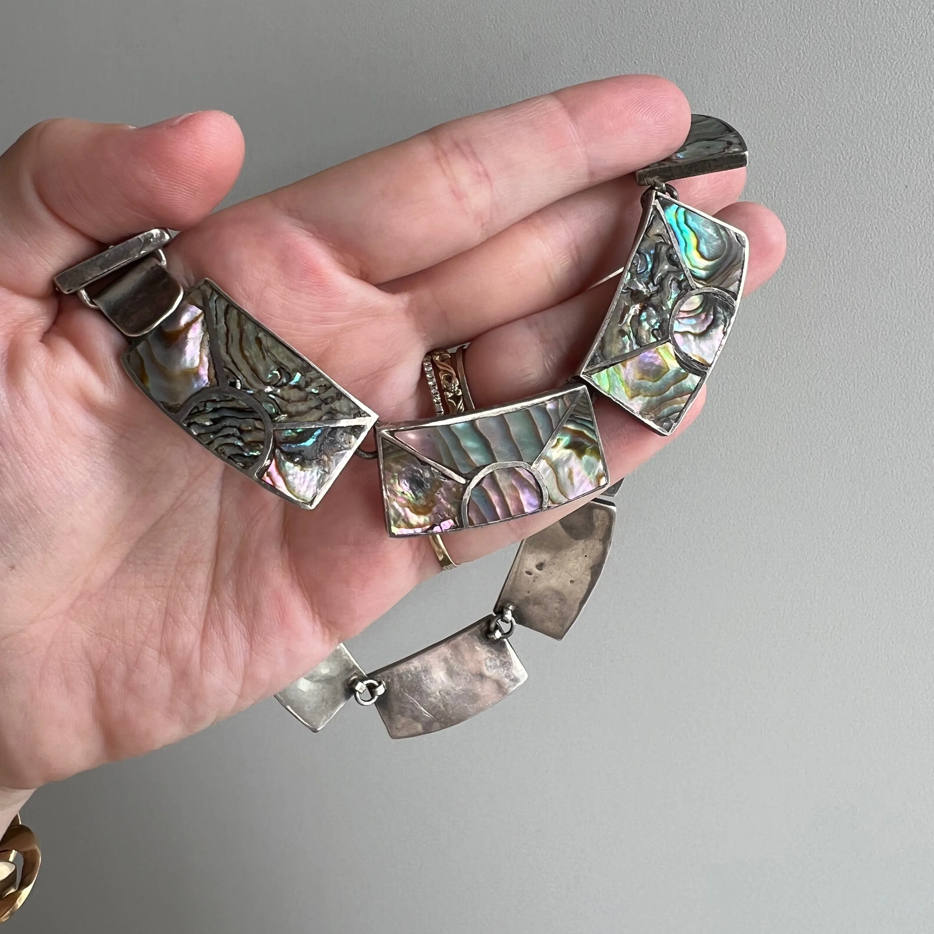 V I N T A G E // rainbow skies / abalone inlay sunshine in sterling silver / Mexican sterling silver necklace / 16, 76g